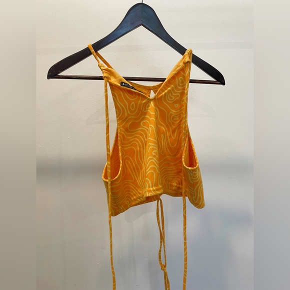 Cropped printed orange top - Picture 2 of 3